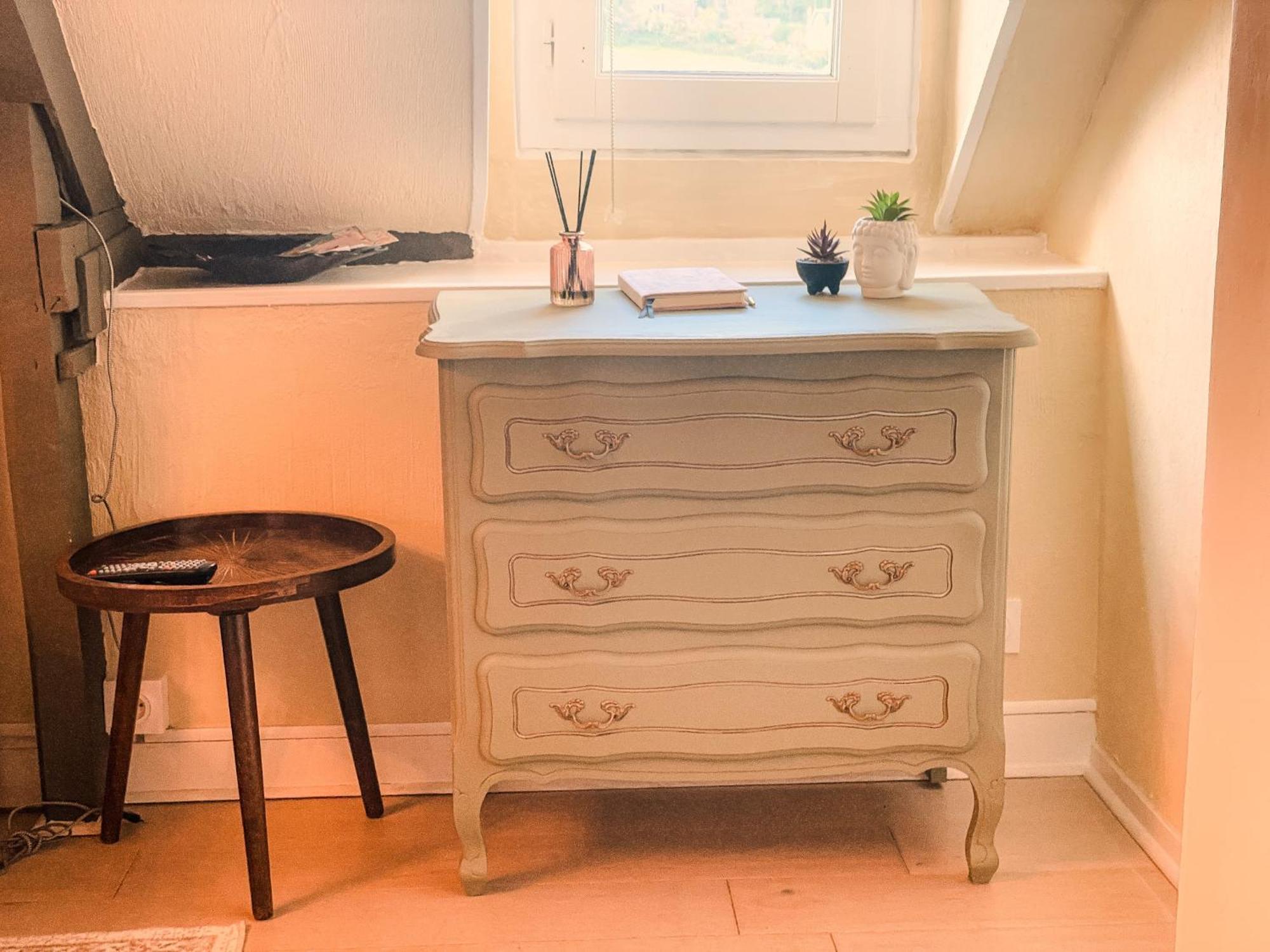 ホテル Clementines House オンフルール 部屋 写真